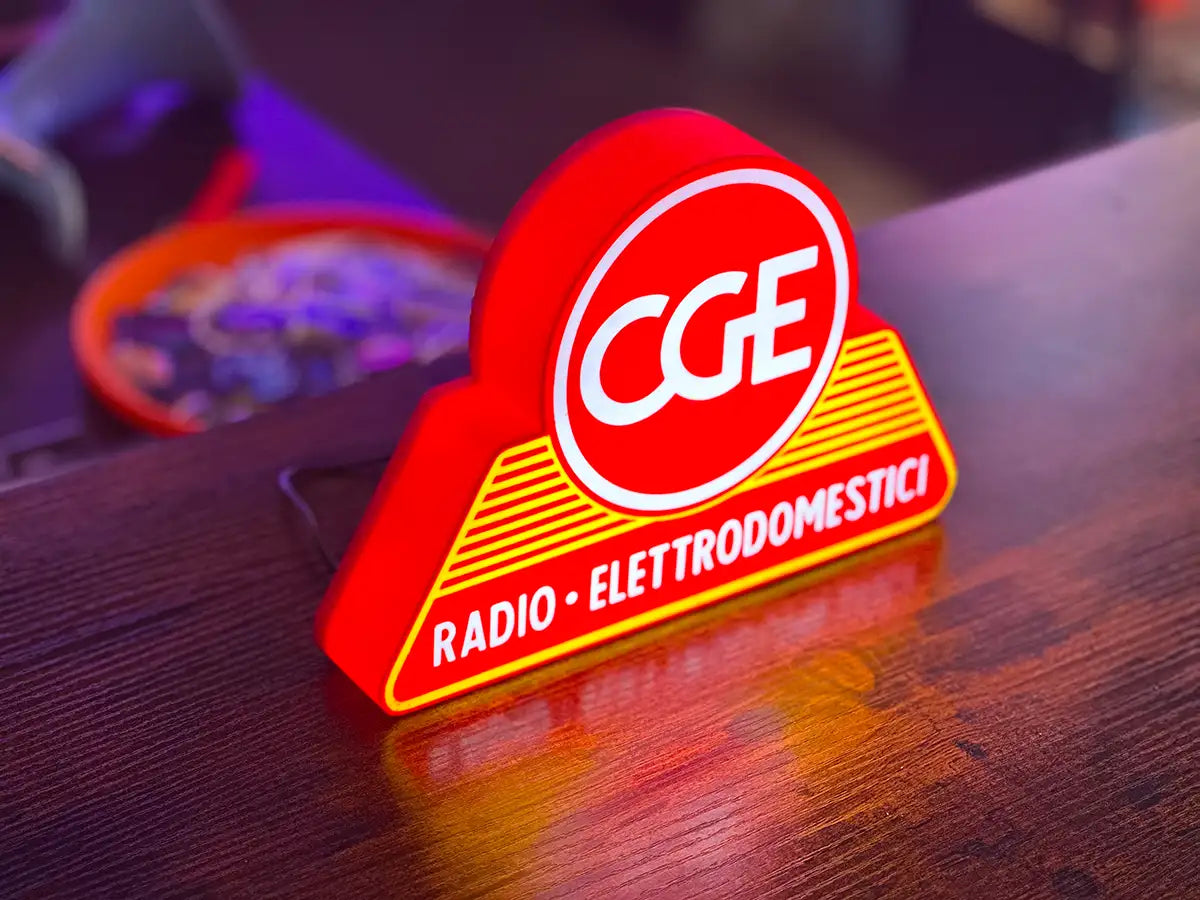 CGE RADIO - LIGHTBOX
