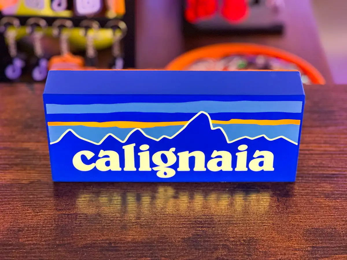 CALIGNAIA - LIGHTBOX