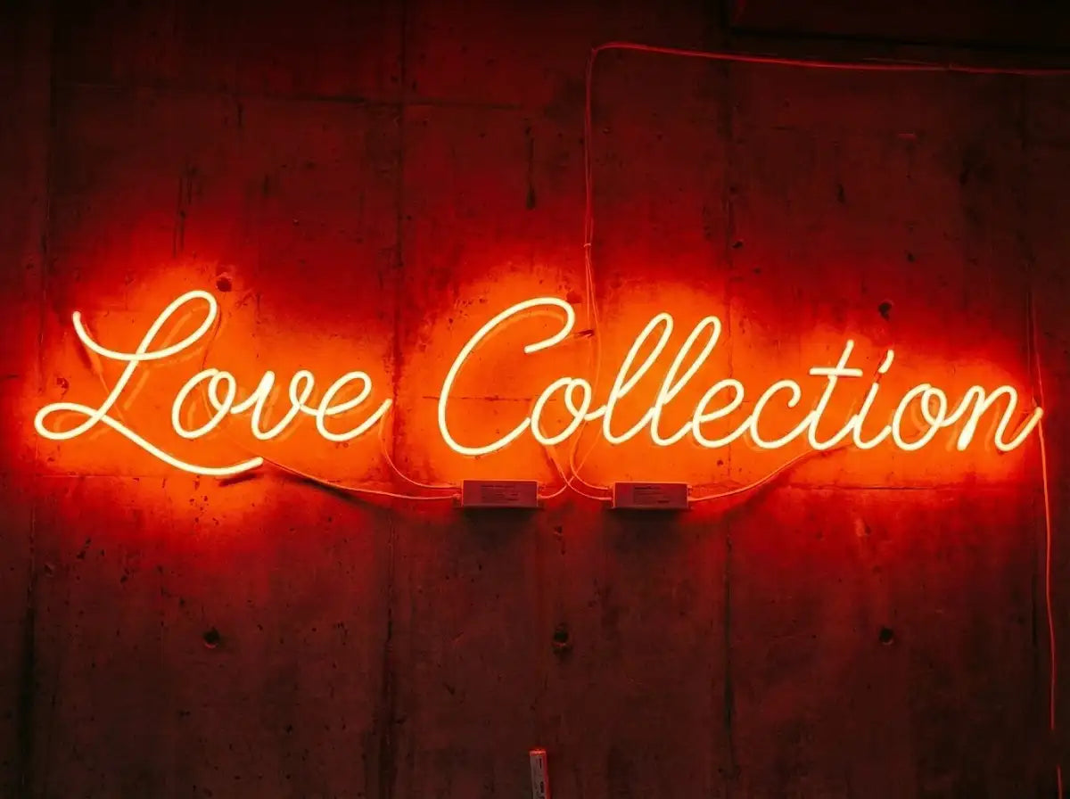 LOVE COLLECTION