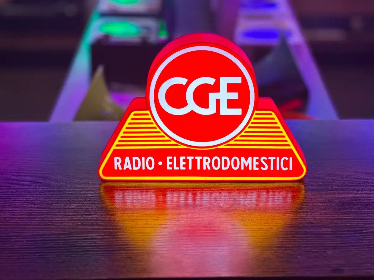 CGE RADIO - LIGHTBOX