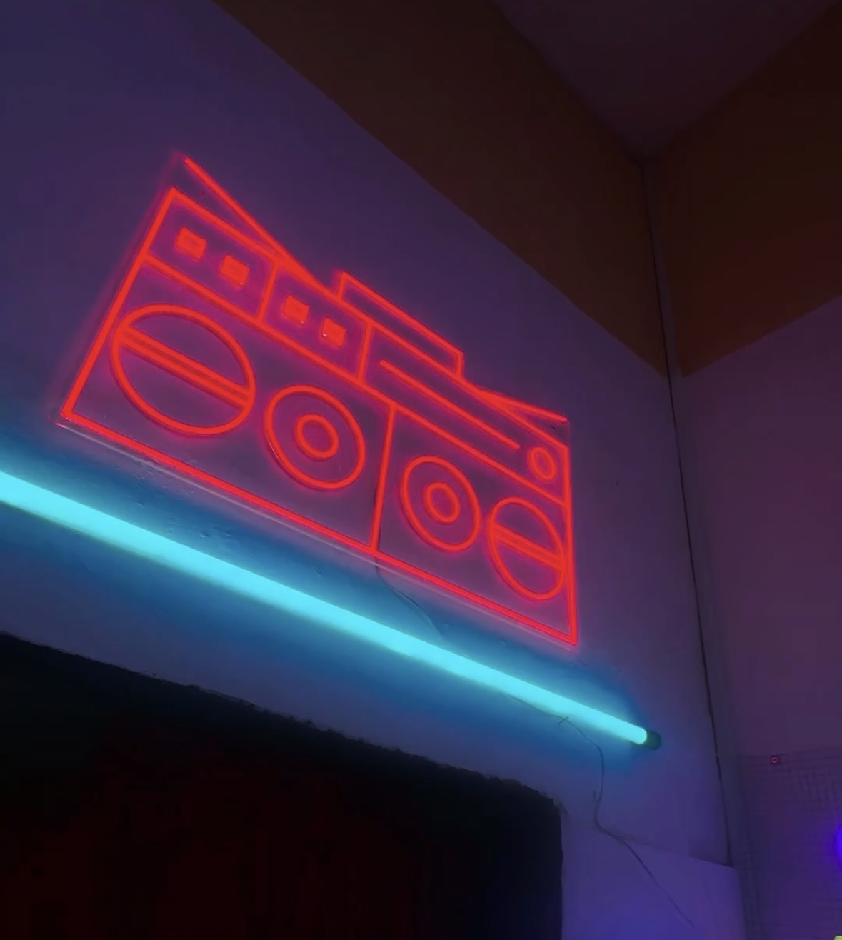 SHARP GF-777 BOOMBOX - NEON