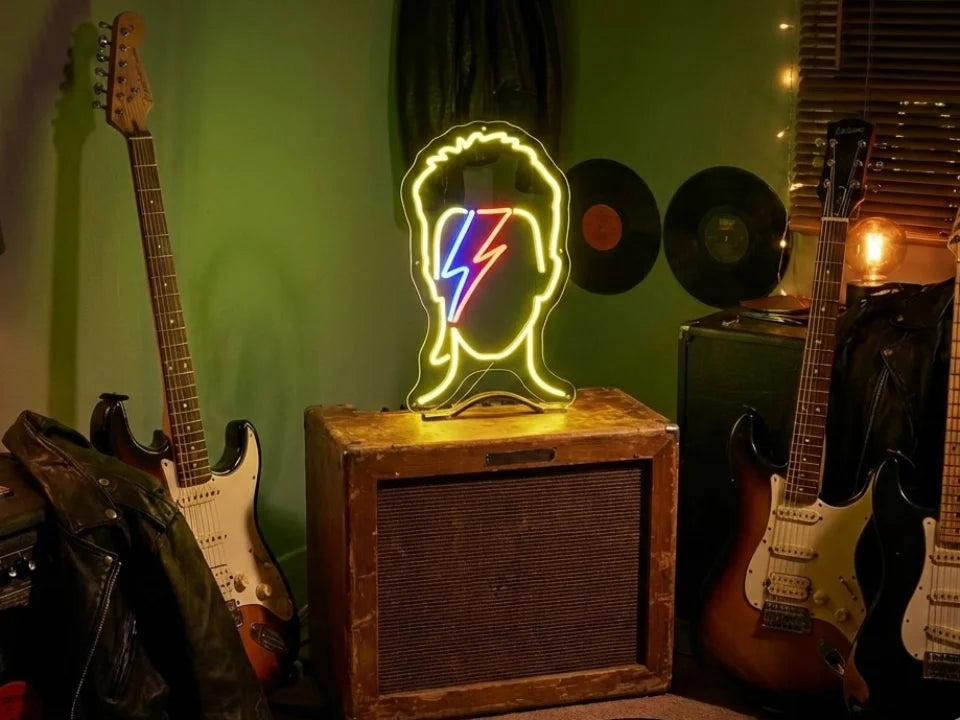 TRIBUTO A DAVID BOWIE - NEON