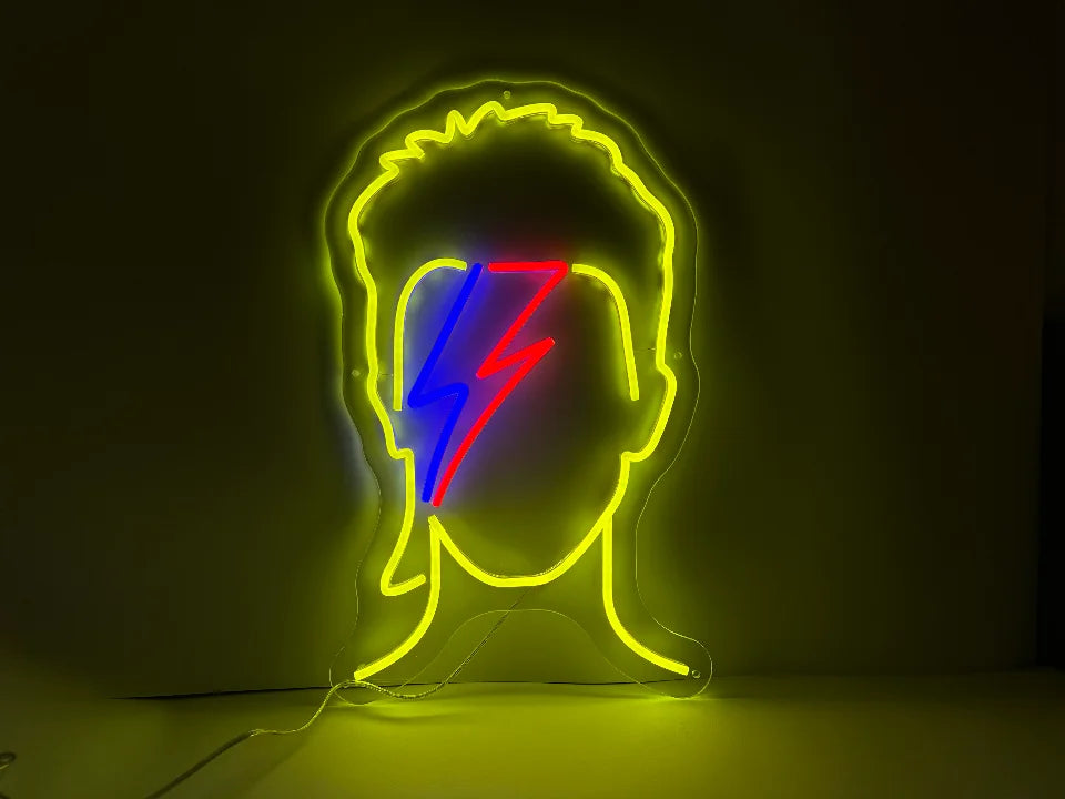 TRIBUTO A DAVID BOWIE - NEON