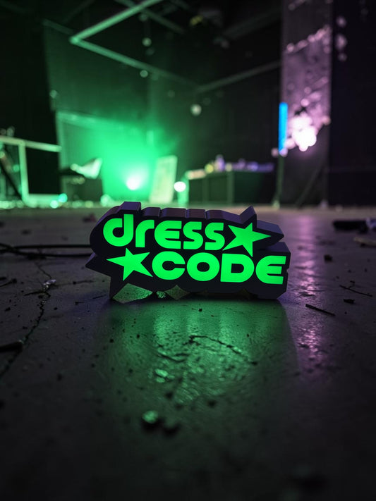 DRESS CODE - LIGHTBOX